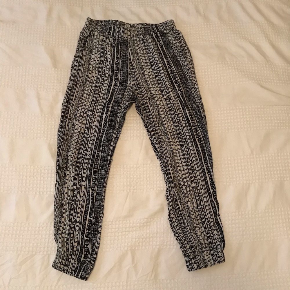 Black and white pants